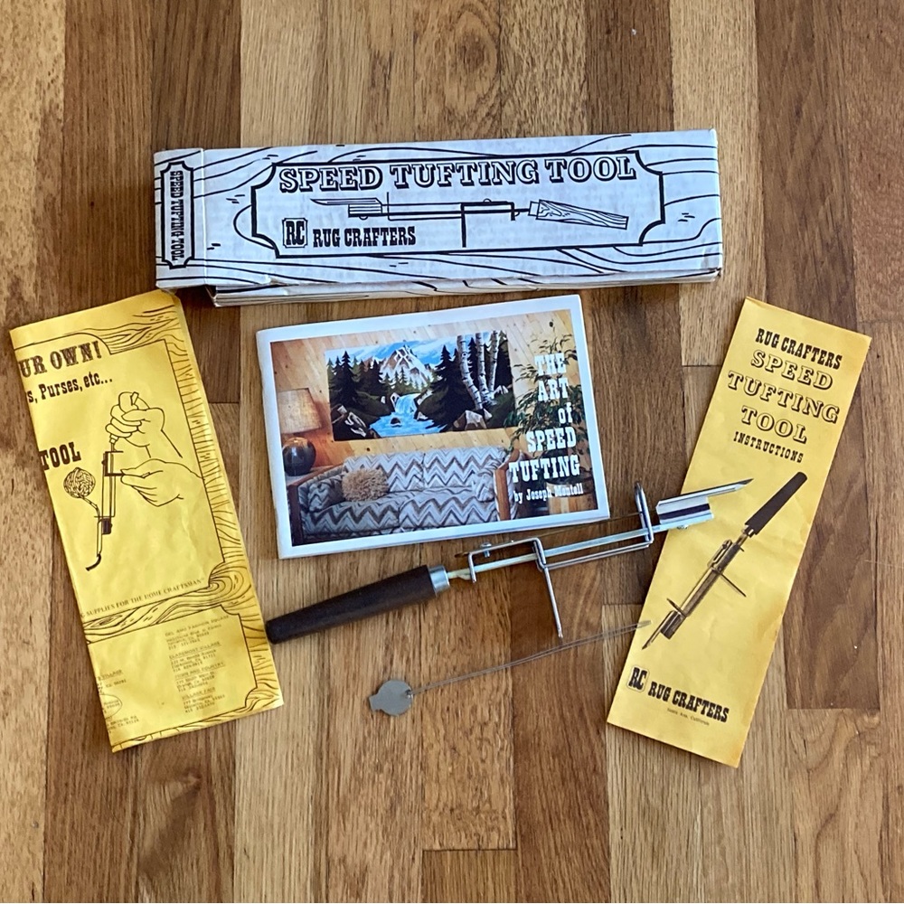 Vintage RUG CRAFTERS Speed Tufting Tool Kit w/ Book “The Art of Speed Tufting”